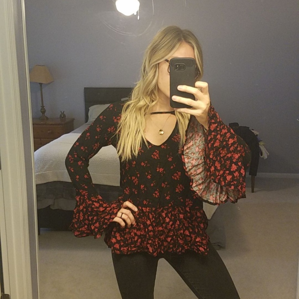 Balloon sleeve, long sleeve shirt
